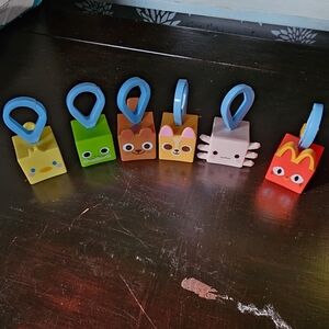 ⭐️Set of 6 Animal-Themed Bag Tags